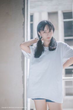 螳螂捕蝉
